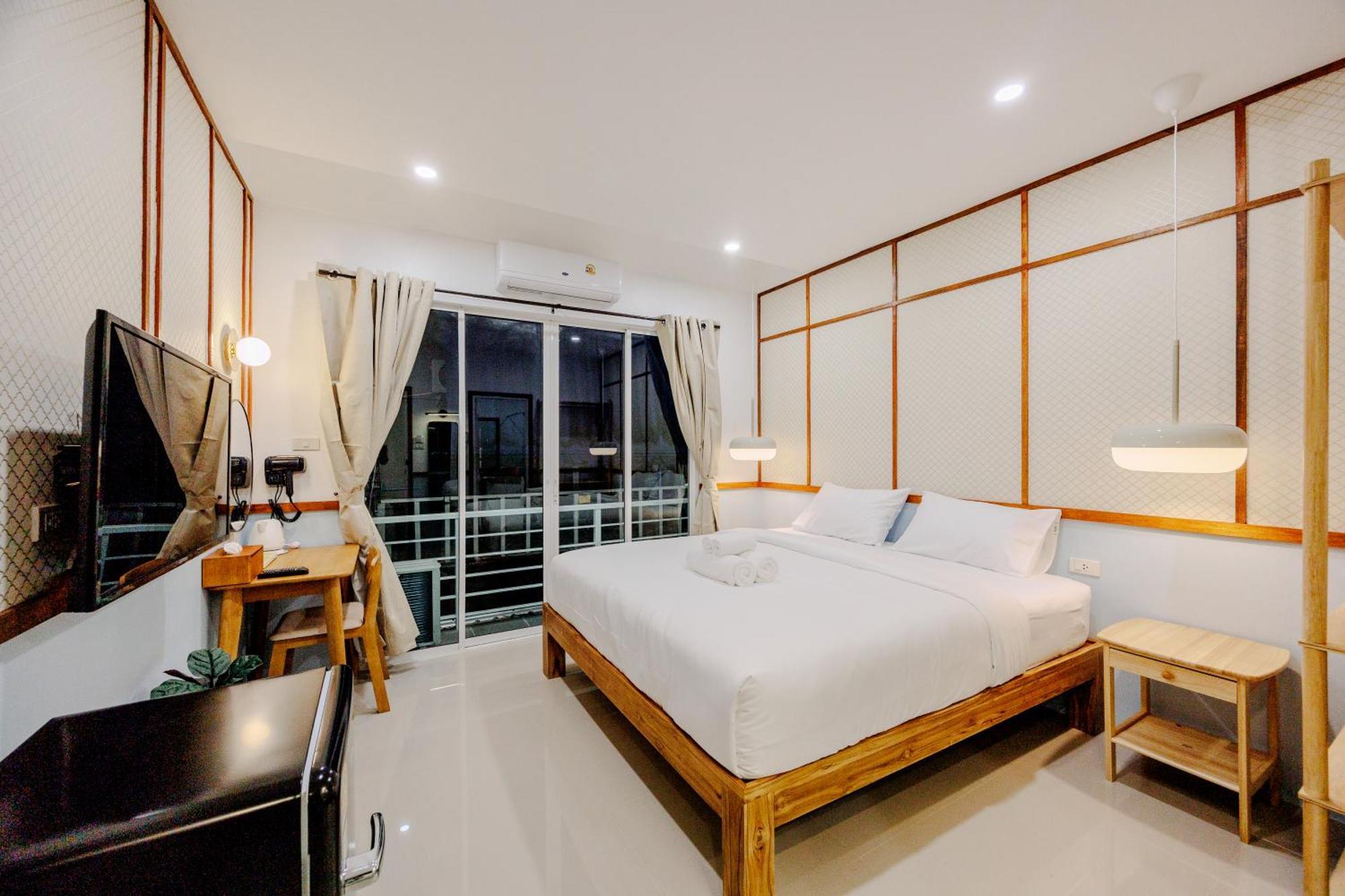 Bania 813 House Hotel Khao Lak Ngoại thất bức ảnh